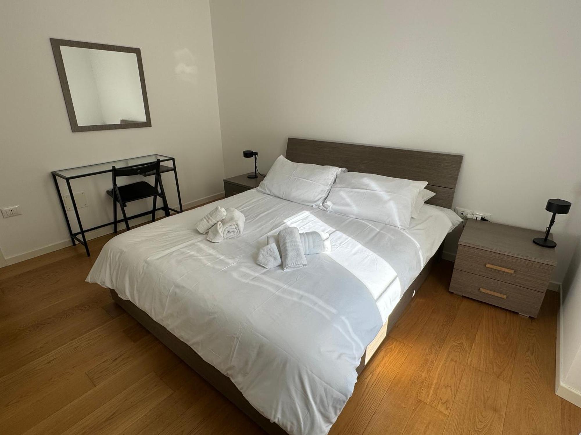 Romolo 24-Trieste Center ภายนอก รูปภาพ
